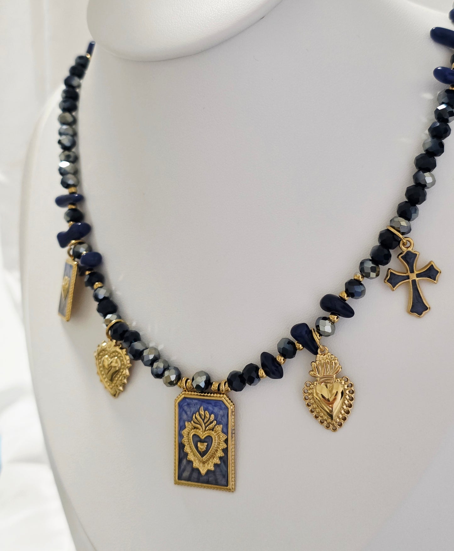 COLLANA SACRO CUORE BLUE